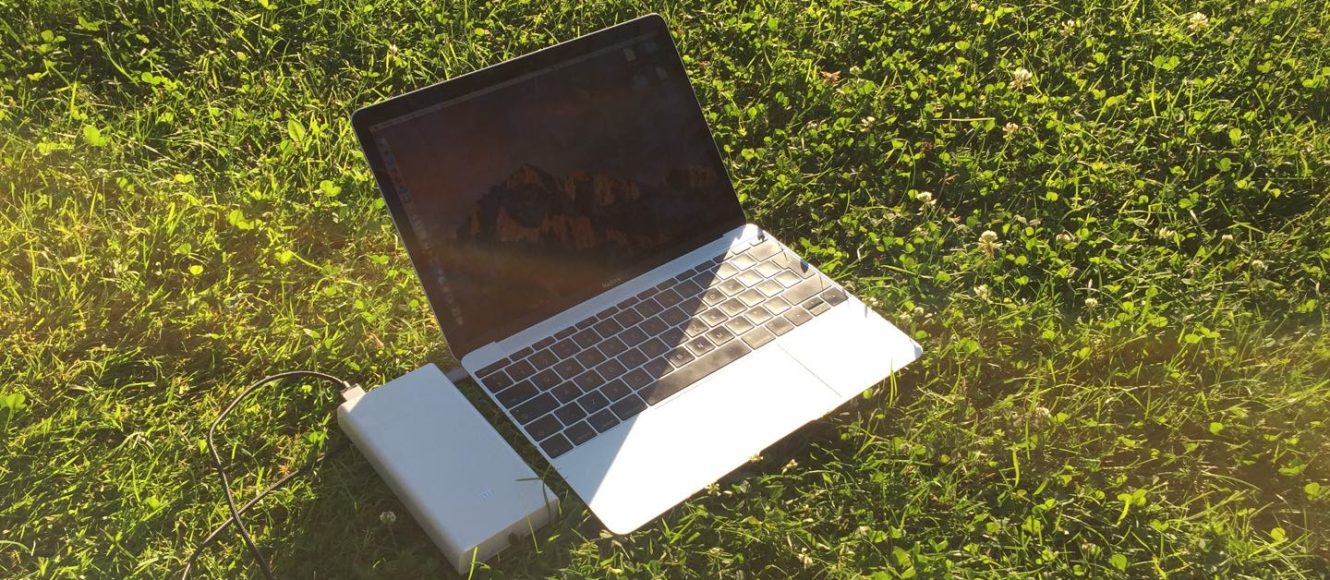 Nowy Macbook może działać przez 21 godzin z dala od gniazdka z prądem